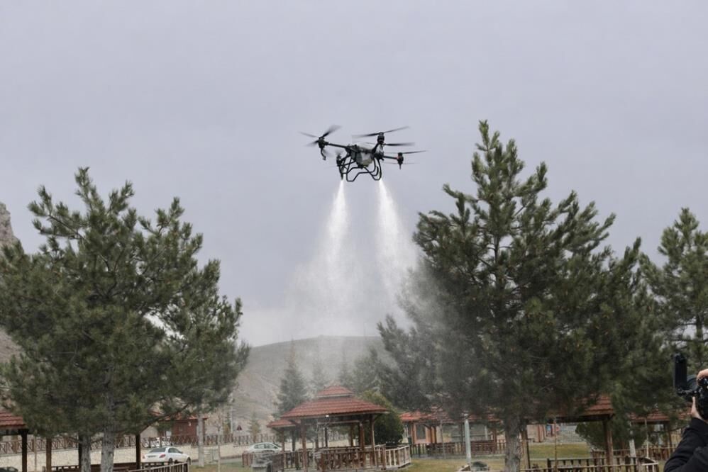 Sivas’ta Keneye Karşı Hava Harekatı Başladı