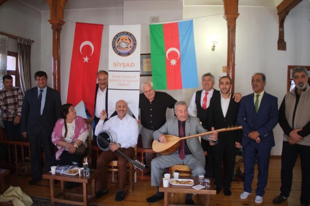 Sivas'ta Türk Dünyasının edebiyatı buluştu