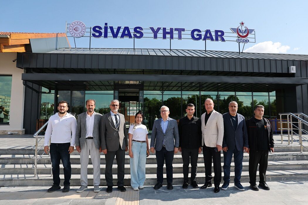 Sivas YHT yeni Gar Binası yarın hizmette