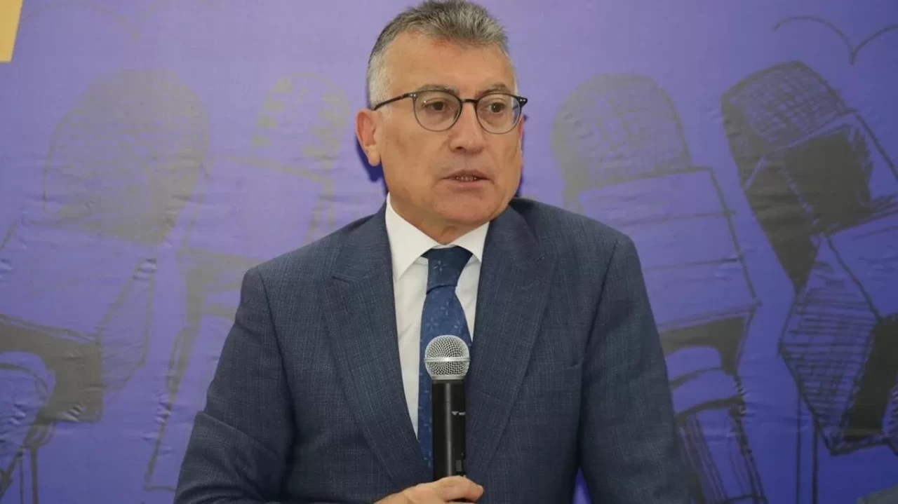 Abdullah Güler'den Sivas BTÜ'de ilk ders