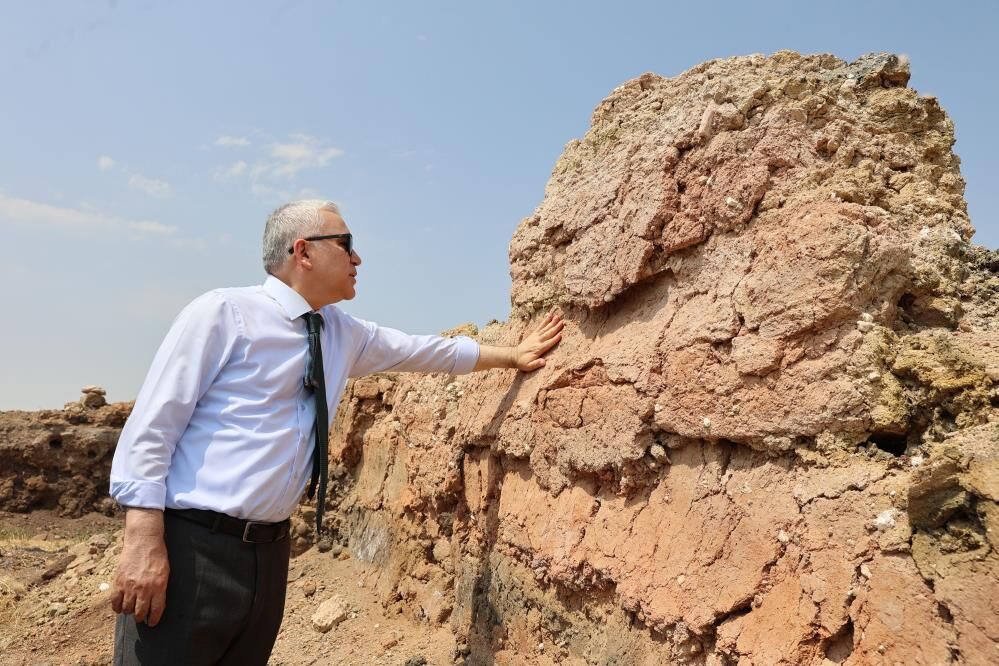 Vali Şimşek’ten Sivas’taki Hitit keşfiyle ilgili açıklama