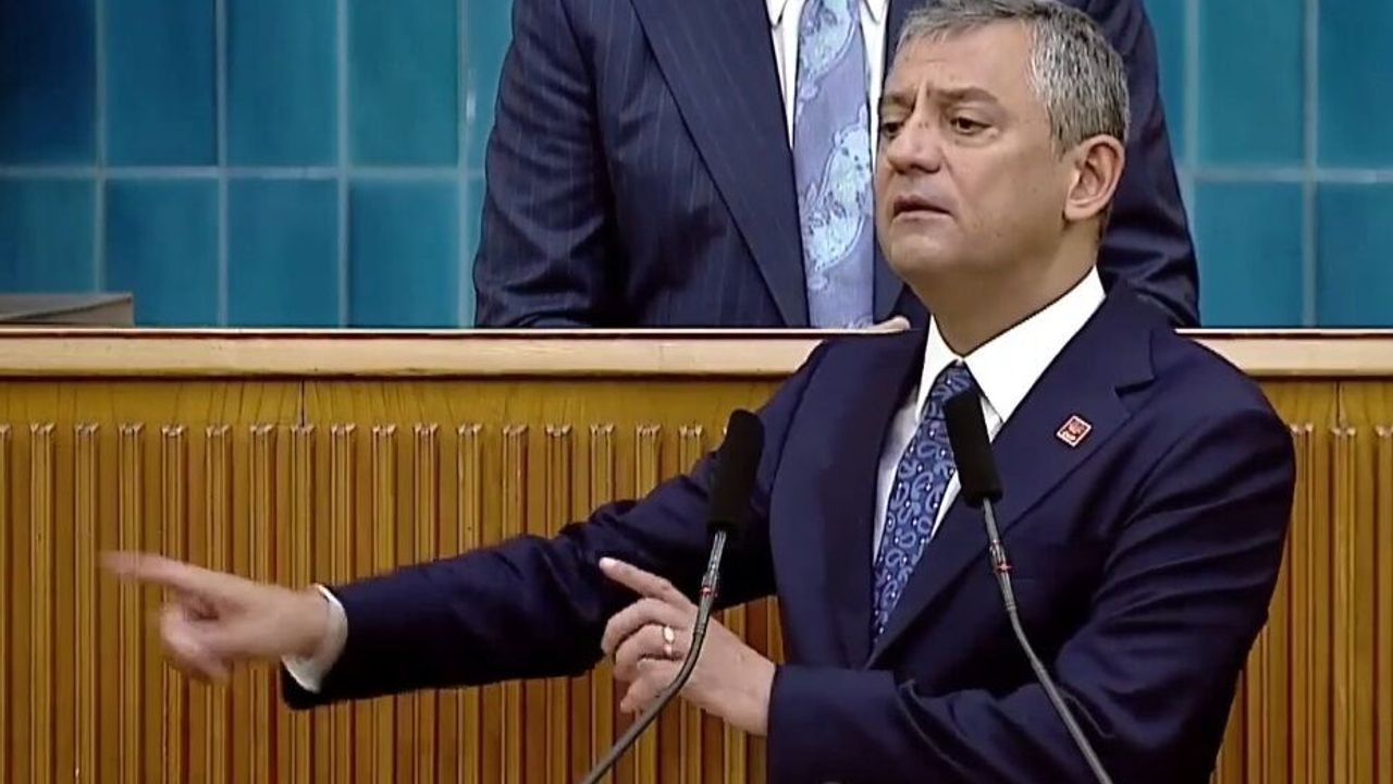 Özgür Özel'den Kurultay vurgusu