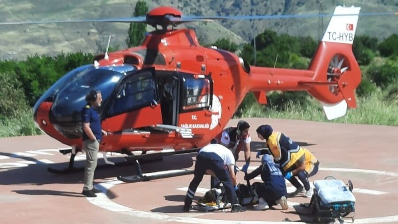 Evinde düşen ağır yaralı hasta için helikopter havalandı