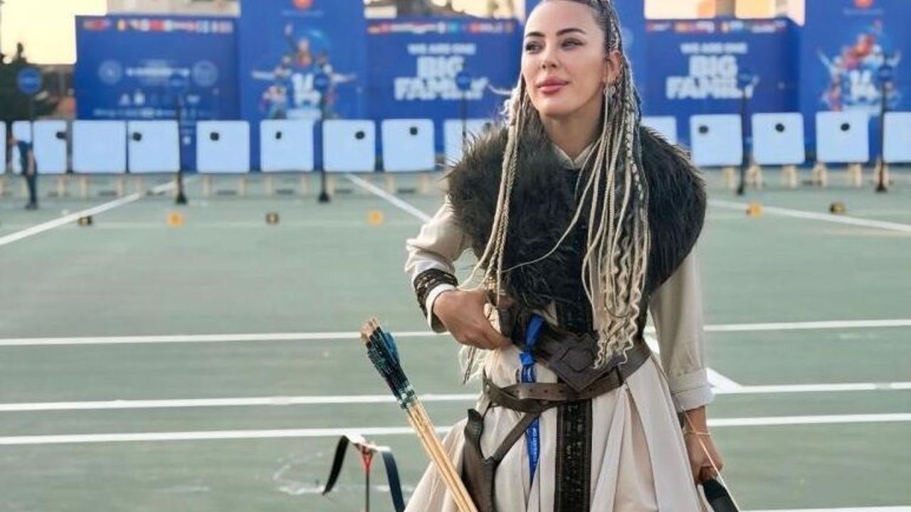 Sivaslı Nagehan geleceğin sporcularını yetiştiriyor