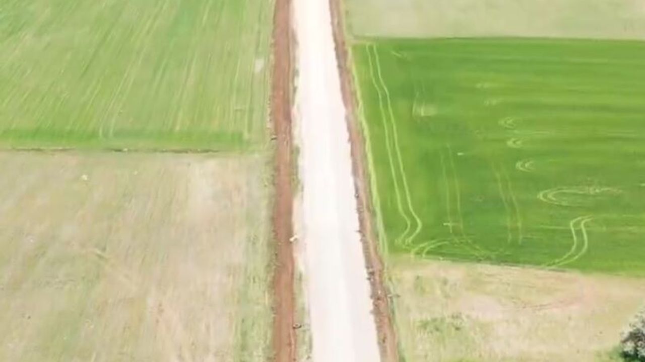 Deliktaş Kangal yolunda bakım çalışması tamamlandı