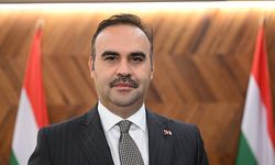 Bakan Kacır: “Savunma sanayiindeki iş birliklerimiz sayesinde Macaristan ile 6 milyar dolarlık ticaret hedefini yakalayacağız”
