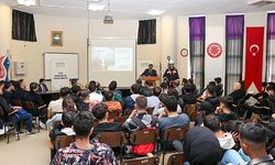 ÇEDAŞ'tan öğrencilerin kariyerlerine yön verecek seminer