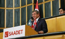 Davutoğlu grup toplantısında 'yargı krizi'ne değindi