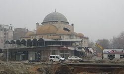 Sembol yapılardan Söğütlü Camii'nde yıkım başladı