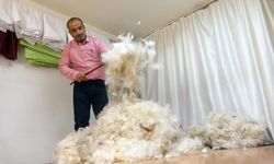 41 yıldır yorgancılık mesleğini ayakta tutabilmek için çalışıyor