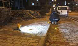 Alacak verecek kavgası kanlı bitti: 2 yaralı