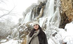Girlevik Şelalesi dondu, görenler hayran kaldı