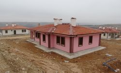 Köy evlerinde teslim başladı