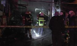 Oto lastikçi yanmamış yakılmış