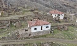 Üç harfliler söylentisi köyün terk edilmesine neden oldu