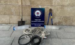 ATM'nin kablolarını çalan zanlı yakalandı