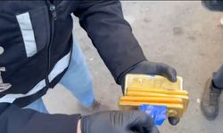 Hakkari'de yüzlerce kilo külçe altın ele geçirildi