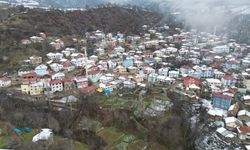 Heyelan felaketinin vurduğu Günebakan köyü dronla havadan görüntülendi