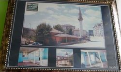 Uzay mekiği minareli cami dikkat çekiyor