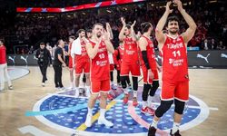 12 Dev Adam'ın yeri değişmedi
