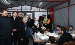 Belediye Başkanı Büyükkılıç; büyükşehirin iftar sofrasını ziyaret etti