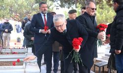 Çanakkale Şehitleri Şehitlikte anıldı