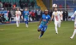 Kayserispor deplasmanda karşılaştığı ÇaykurRizespor'a 3-0 yenildi.