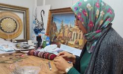 Küllerinden ilmek ilmek yeniden doğuyor