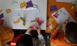 Minik ellerden Dünya Kadınlar Günü hediyesi