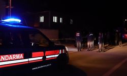 Para için komşusunun başını keserle ezerek öldüren sanığa ağırlaştırılmış müebbet