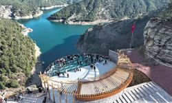 Ali Kayası Cam Teras'a ziyaretçi akını