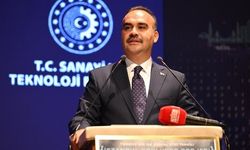 Bakan Kacır: Bizim sizin aklınıza, fikrinize heyecanınıza ihtiyacımız var