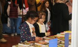 Çocuklara özel kitap fuarı ve şenliği