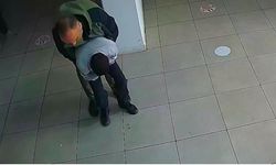 Heimlich manevrası bir öğretmeni örnek göstertti