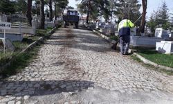 Mezarlıkta bayram temizliği tamam
