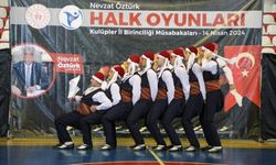 Sivas'ta Halk Oyunları rüzgarı esti