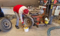 Sivas'ta yazlık lastikler takılıyor