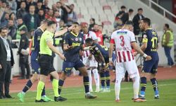 Sivasspor evinde Fenerbahçe ile 2-2 Berabere Kaldı