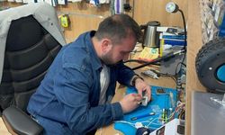 Telefon bataryası bomba gibi patladı!