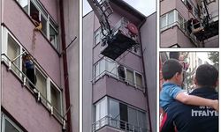 Balkonda mahsur kalan çocuğu İtfaiye kurtardı
