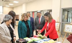 Çocuk Evleri'nden el sanatları sergisi