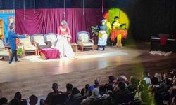 İhtiyar Kız eğlenceli saatler yaşattı