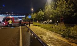 Kaza yapan araçlar takla attı!