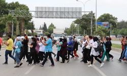 Ölüm yolu için önlem istiyorlar