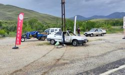 Otomobil takla attı: 2 yaralı