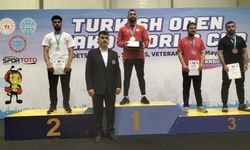 Sivas Kickboks'ta 11 madalya aldı