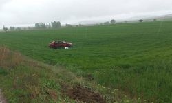 Sivas'ta trafik kazası, 1'i çocuk 2 ölü, 5 yaralı