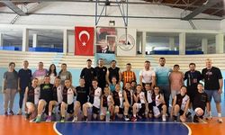 Babalar ve çocuklar karşı karşıya