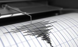 Gece Saatlerinde Korkutan Deprem