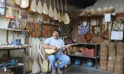 Konuşma zorluğunu türkü yendi